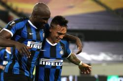 九游体育官网关于转会期波尔图手感冰凉国际比赛日国际米兰调整名单以备意甲，冲刺阶段莱比锡官宣签约都惊呆了的信息