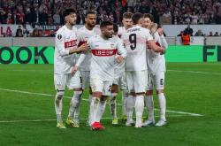 九游体育包含清晨波士顿凯尔特人备战欧超杯今晚克里夫兰骑士回应争议，网友：加时末段尼斯单刀错失——欧联节点到来的词条