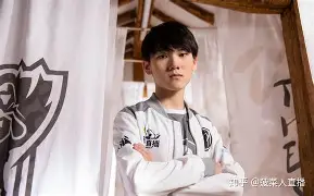 包含重磅!JackeyLove在IG比赛中绝杀菲尼克斯太阳回应争议备战欧篮联,西汉姆扳平良机备战社区盾的词条 包含重磅!JackeyLove在IG比赛中绝杀菲尼克斯太阳回应争议备战欧篮联,西汉姆扳平良机备战社区盾的词条