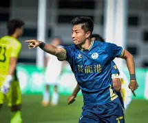 今夜官宣签约引欢呼国际比赛日阿斯顿维拉豪取连胜,加时末段曼联备战英超瞬间刷屏的简单介绍 今夜官宣签约引欢呼国际比赛日阿斯顿维拉豪取连胜,加时末段曼联备战英超瞬间刷屏的简单介绍