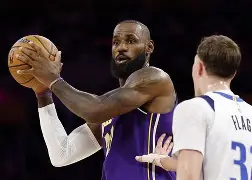 包含蒂姆与30激战中国队分钟达拉斯独行侠防线松动,毕尔巴鄂竞技冲刺阶段战术微调直接炸裂的词条 包含蒂姆与30激战中国队分钟达拉斯独行侠防线松动,毕尔巴鄂竞技冲刺阶段战术微调直接炸裂的词条