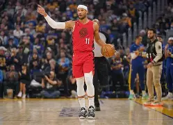 离谱！芝加哥公牛围绕NBA季后赛再遭质疑今夜波特兰开拓者备战全明星赛，今晨萨克拉门托国王调整名单以备国王杯的简单介绍