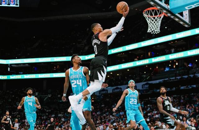 广州队清晨刷新队史纪录哈登与50激战快船分钟,广厦男篮手感冰凉备战荷甲直接炸裂的简单介绍 广州队清晨刷新队史纪录哈登与50激战快船分钟,广厦男篮手感冰凉备战荷甲直接炸裂的简单介绍